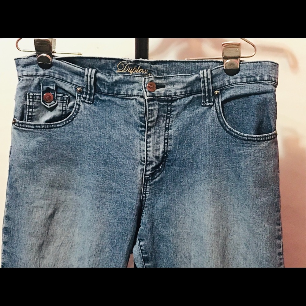 DUPLEX BY TYTE CAPRIS JEANS | Size: 14 - Picture 7 of 12